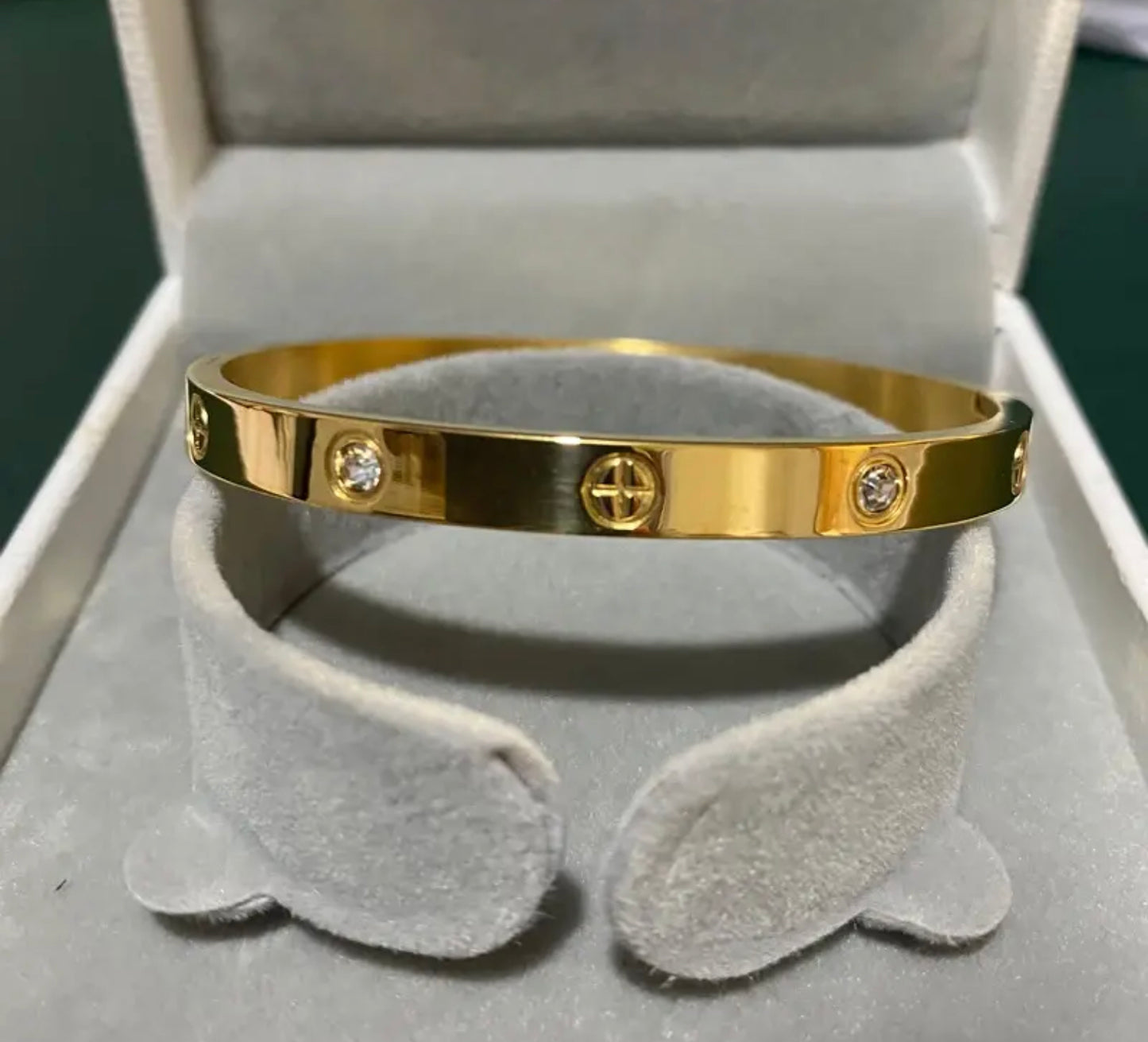 Gold Lover Bangle