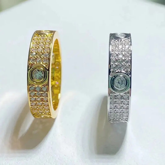 Diamonte princess ring